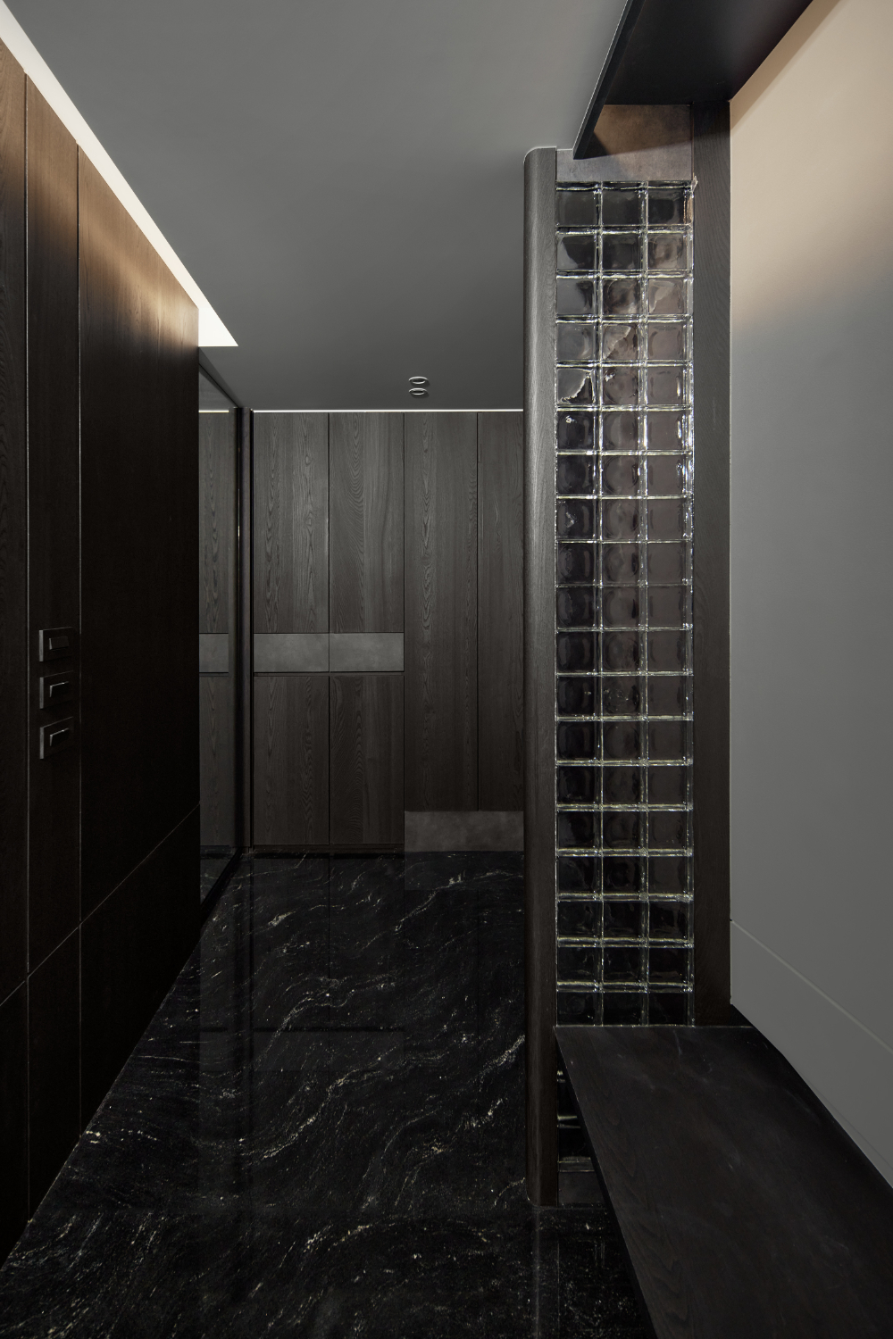 sēmeiotikos — 主視覺 2